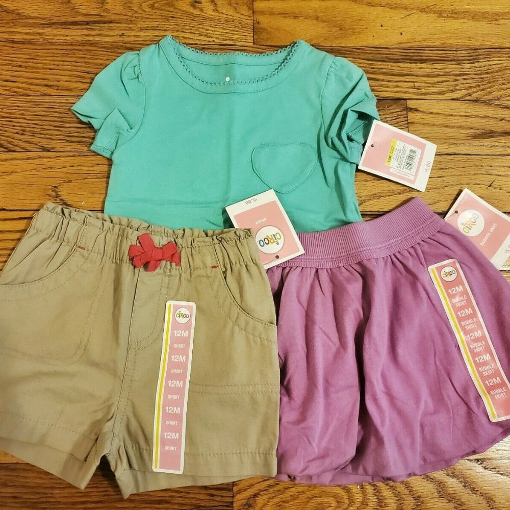 Baby girls Summer Clothes 12 months, Lot of 3